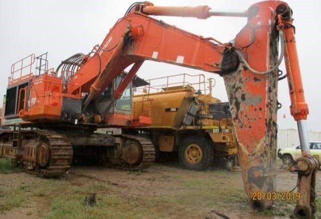 IMAGE_Hitachi_EX1200-5C_Excavator_Dismantling_Parts