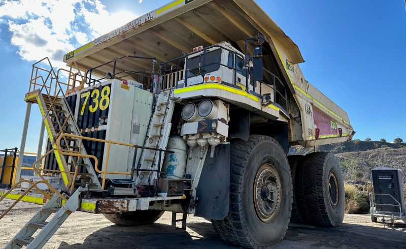 Komatsu 830E Haul Truck