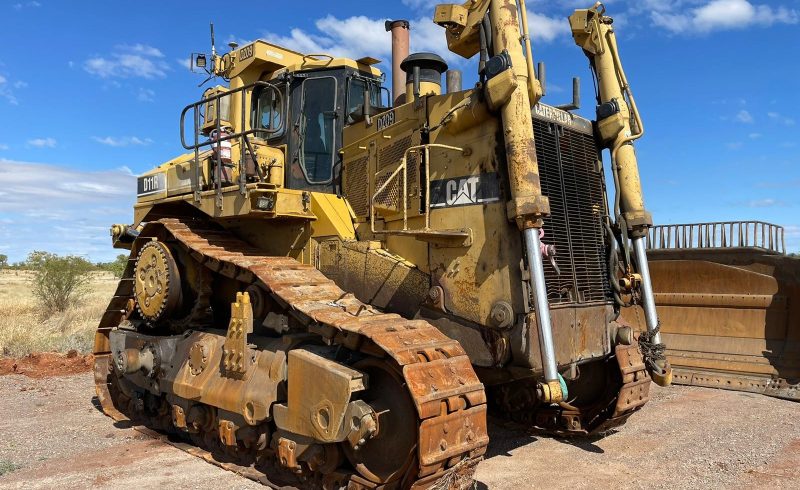 CAT D11R Dozer (7PZ Series)