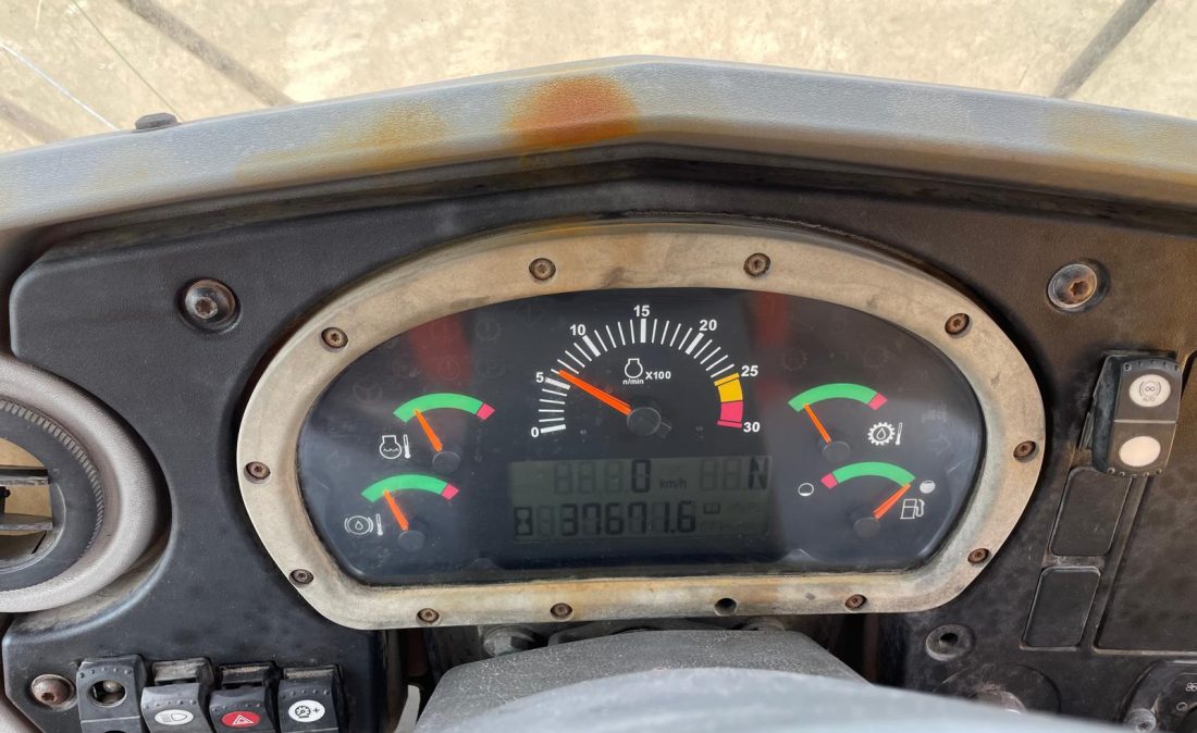 WhatsApp Image 2025-01-15 at 13.05.04_57d51f77